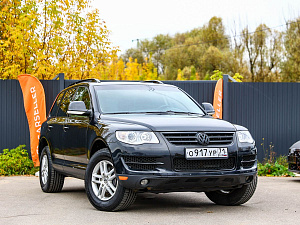 Volkswagen Touareg черный 2008