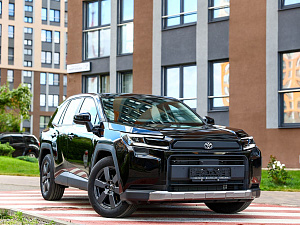 Toyota RAV4 черный 2026