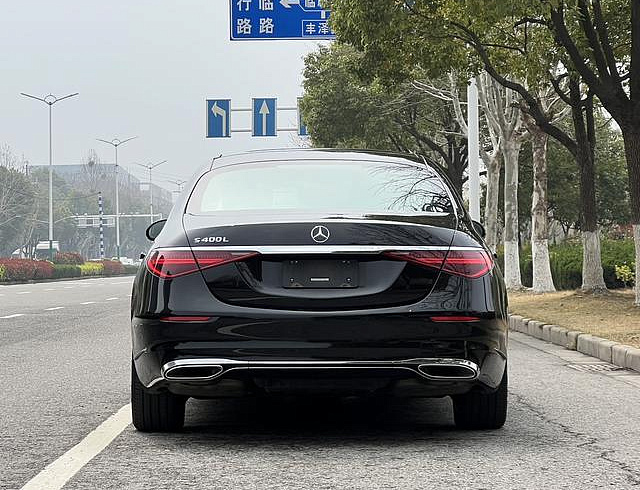 Mercedes-Benz S-Classe s400