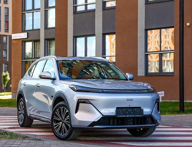 Geely Galaxy Starship 7 серебро 2026