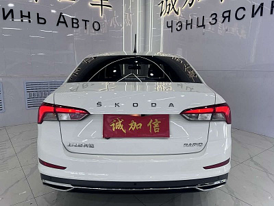 Skoda Rapid 1.5 л 2022 г. Чёрный, пробег 34000 км