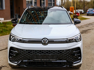 Volkswagen Tiguan белый 2026
