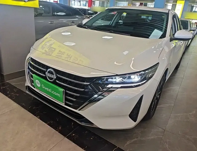 Skoda Kamiq 1.6 л 2025 г. Белый, пробег 16100 км