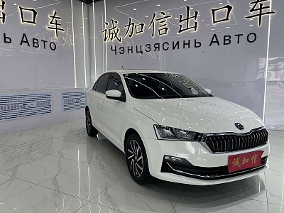 Skoda Rapid 1.5 л 2022 г. Белый, пробег 22000 км