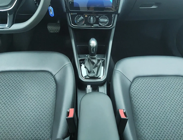Volkswagen Jetta VA3 1.5L