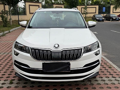 Skoda Karoq 1.4 л 2023 г. Белый, пробег 42000 км