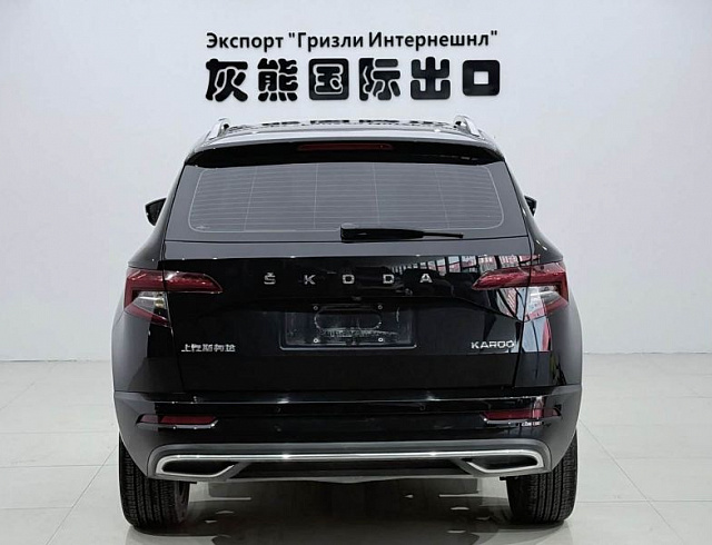 Skoda Karoq 1.4 л 2023 г. Чёрный, пробег 48000 км