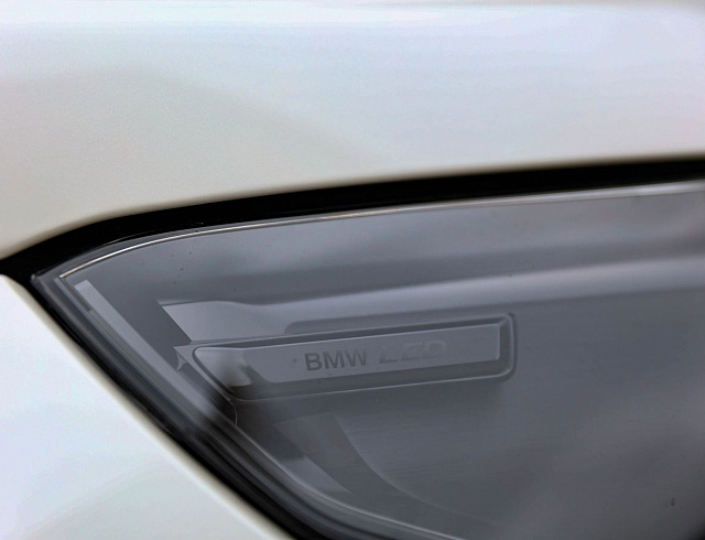 BMW X1 белый 2026