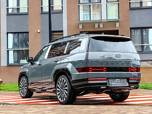 Hyundai Santa Fe серый 2026