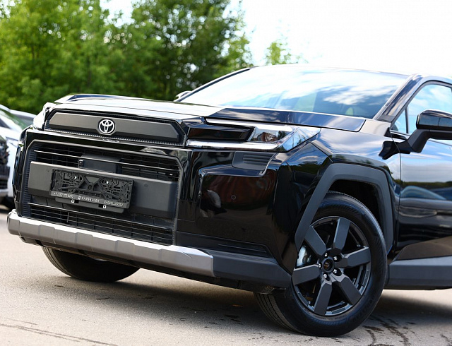 Toyota RAV4 черный 2026