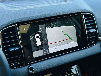 Skoda Karoq 1.4 л 2023 г. Белый, пробег 40000 км