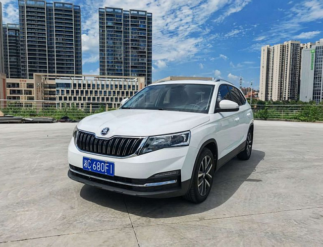 Skoda Kamiq 1.5 л 2024 г. Белый, пробег 17000 км