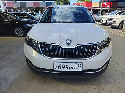 Skoda Kamiq 1.5 л 2022 г. Белый, пробег 22000 км