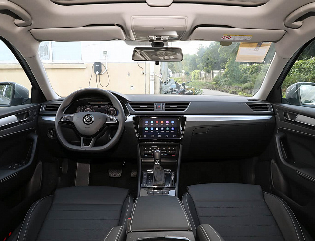 Skoda Superb 1.4 280TSI Luxury