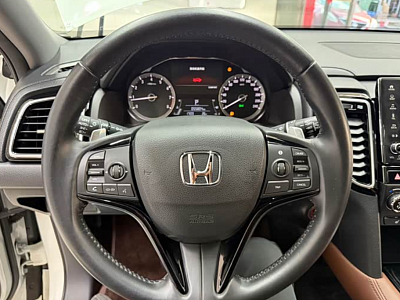 Honda UR-V