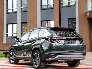 Hyundai Tucson серый 2026