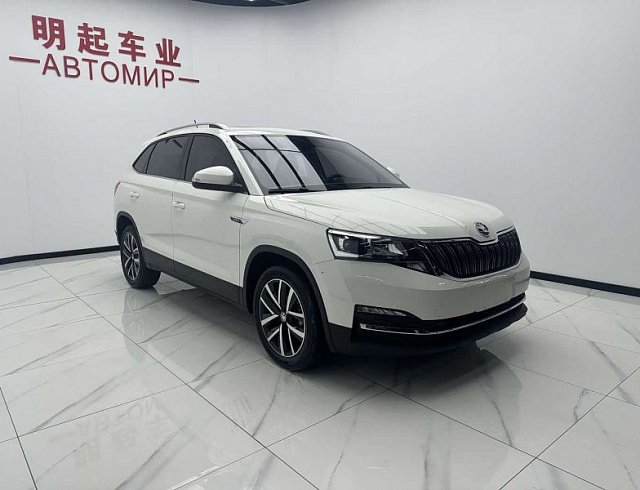 Skoda Kamiq 1.5 л 2022 г. Белый, пробег 5000 км