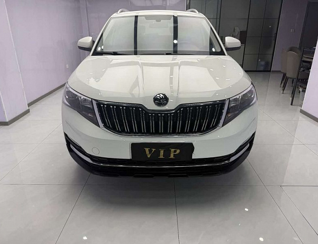Skoda Kamiq 1.5 л 2022 г. Белый, пробег 44000 км