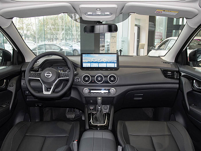 Nissan Quasqai 2.0 XV+ Leading