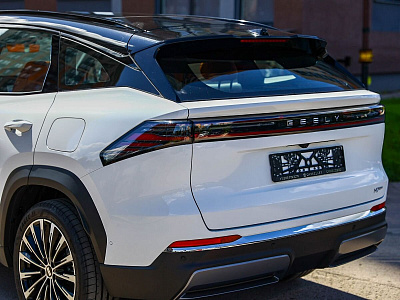 Geely Galaxy M7 белый 2026