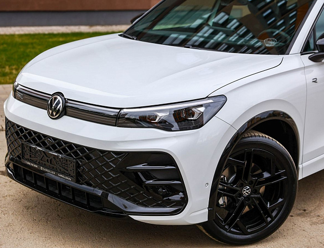 Volkswagen Tiguan белый 2026