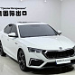 Skoda Octavia 1.4 л 2023 г. Белый, пробег 22000 км