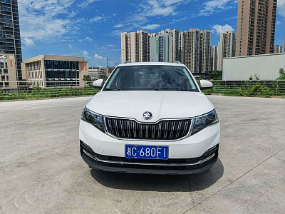 Skoda Kamiq 1.5 л 2024 г. Белый, пробег 17000 км