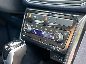 Volkswagen Tharu XR серый 2026