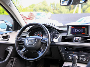 Audi A6 черный 2015