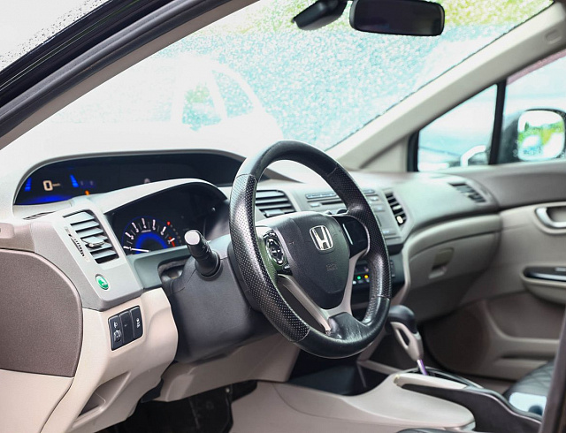 Honda Civic черный 2012