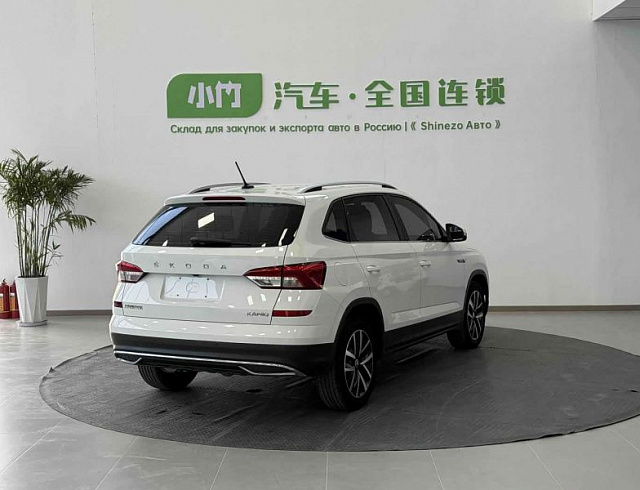 Skoda Kamiq 1.5 л 2022 г. Белый, пробег 32000 км