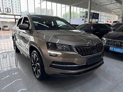 Skoda Karoq 1.4 л 2022 г. шампань/коричневый, пробег 15500 км