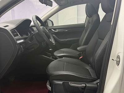 Skoda Kamiq 1.5 л 2022 г. Белый, пробег 44000 км