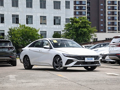 Hyundai Elantra Prestige 1.5