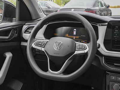 Volkswagen Tharu XR 1.5 Sharp Edition