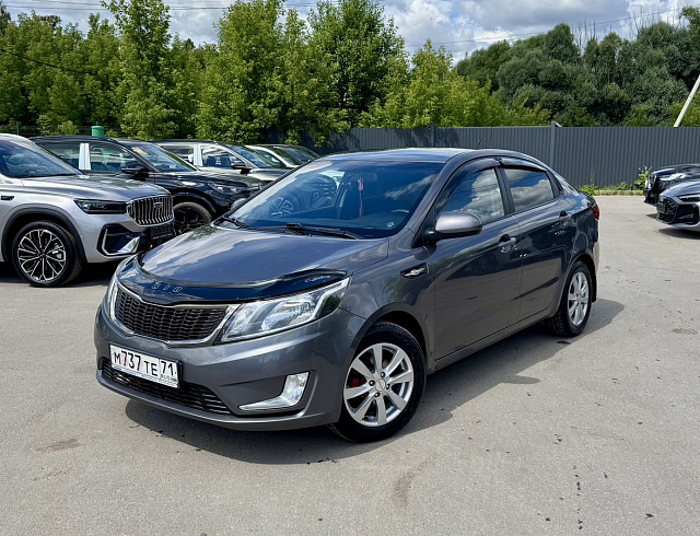 Kia Rio серый 2012
