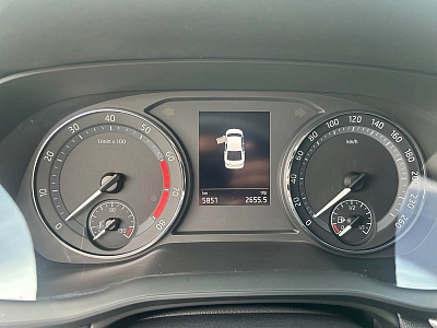 Skoda Octavia 1.4 л 2024 г. Белый, пробег 5000 км
