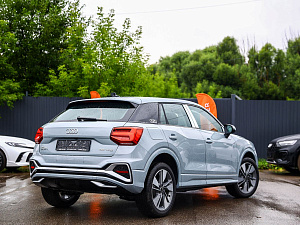 Audi Q2 серый 2025