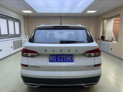 Skoda Kamiq 1.5 л 2023 г. Белый, пробег 34000 км