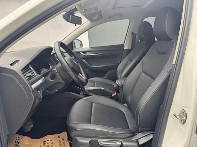 Skoda Kamiq 1.5 л 2021 г. Белый, пробег 32000 км