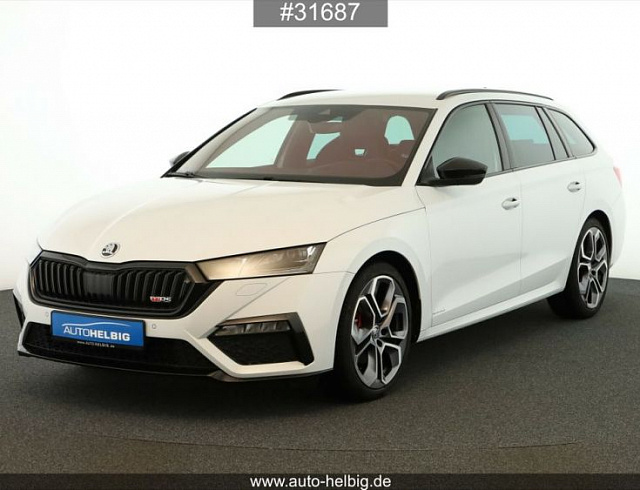 Skoda Octavia 2023 г. Белый, пробег 51900 км