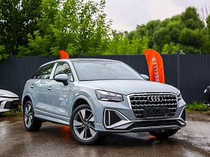 Audi Q2 серый 2025