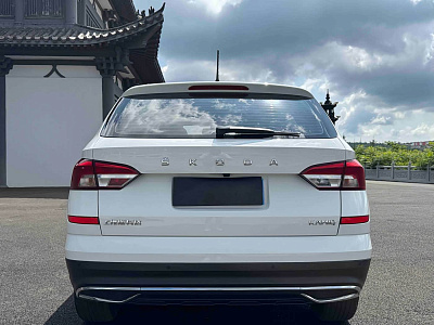 Skoda Kamiq 1.5 л 2023 г. Белый, пробег 23000 км