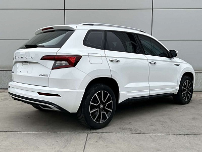 Skoda Karoq 1.4 л 2023 г. Белый, пробег 17000 км