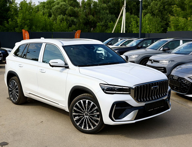 Geely Monjaro белый 2026