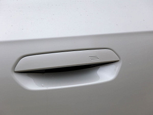 BMW X1 белый 2026