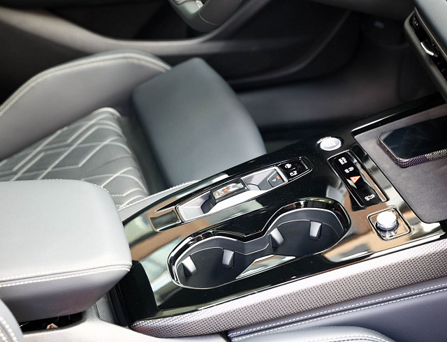 Audi A5 серый 2026