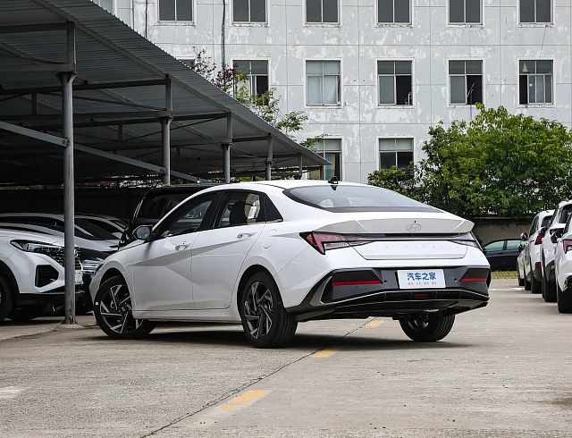 Hyundai Elantra Prestige 1.5