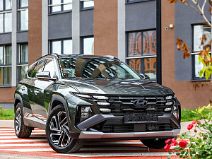 Hyundai Tucson серый 2026