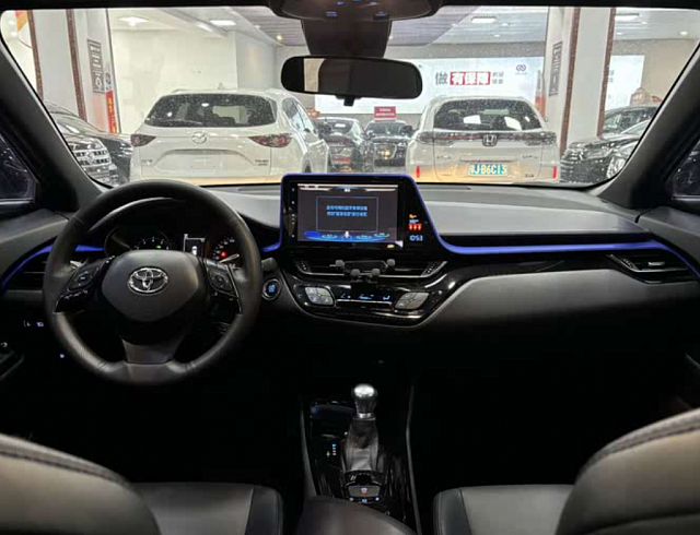 Toyota CH-R